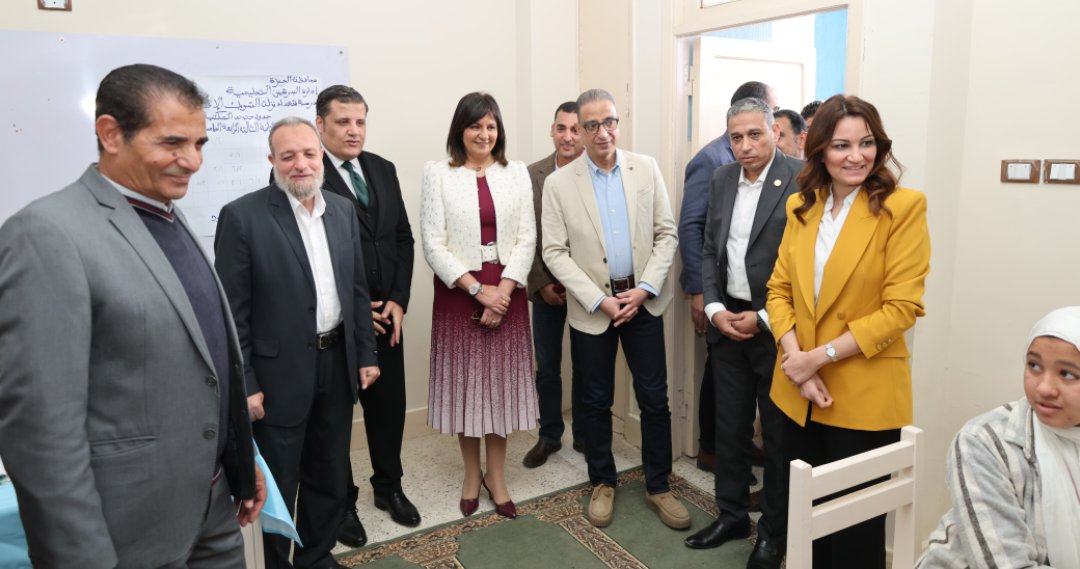 محافظ الجيزة يفتتح مبنى بمدرسة شهداء نزلة الشوبك الإعدادية المشتركة بالبدرشين بعد تطويره ورفع كفاءته بالكامل

