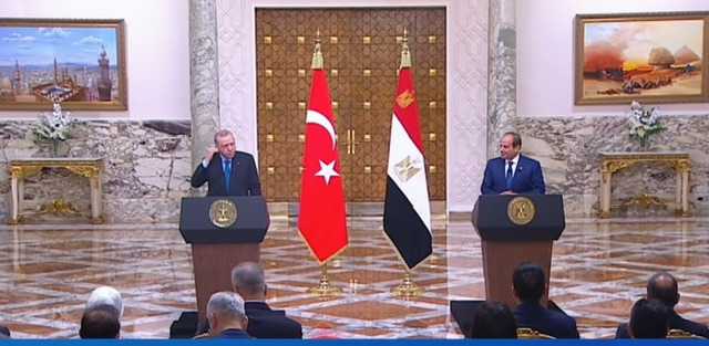 السيسي وأردوغان يشاركان في ختام منتدى الأعمال المصري–التركي بالقاهرة 