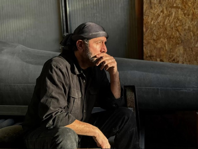 الفنان أرمن آغوب يمثل مصر في بينالي البندقية 2026 بمشروع يستكشف الصمت والتأمل 