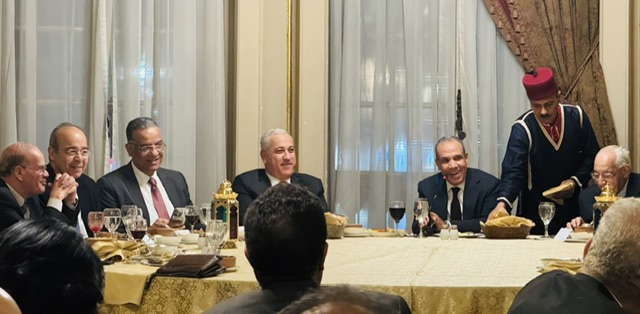 وزير الخارجية : تحرك مصري شامل لاحتواء أزمات الإقليم.. وأمن دول الخليج جزء لايتجزأ عن الأمن القومى المصرى