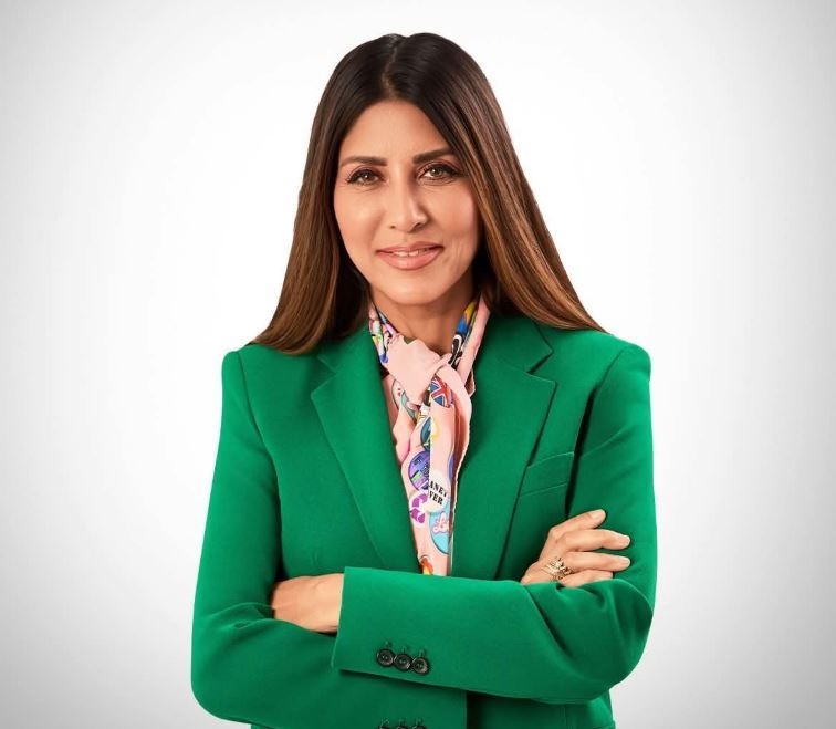 وفاء صبري رئيسا لحزب الدستور خلفا لجميلة  اسماعيل