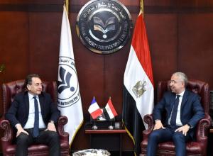 سفارة فرنسا تدعو هيئة الاستثمار للمشاركة في منتدى الأعمال بباريس وليون لجذب استثمارات فرنسية