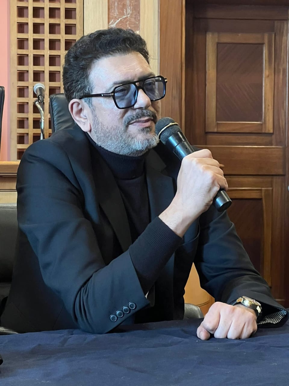 بالصور.. أحمد وفيق يتحدث عن أهمية الإسكندرية للفنانين في ماستر كلاس بملتقي نغم للمسرح

