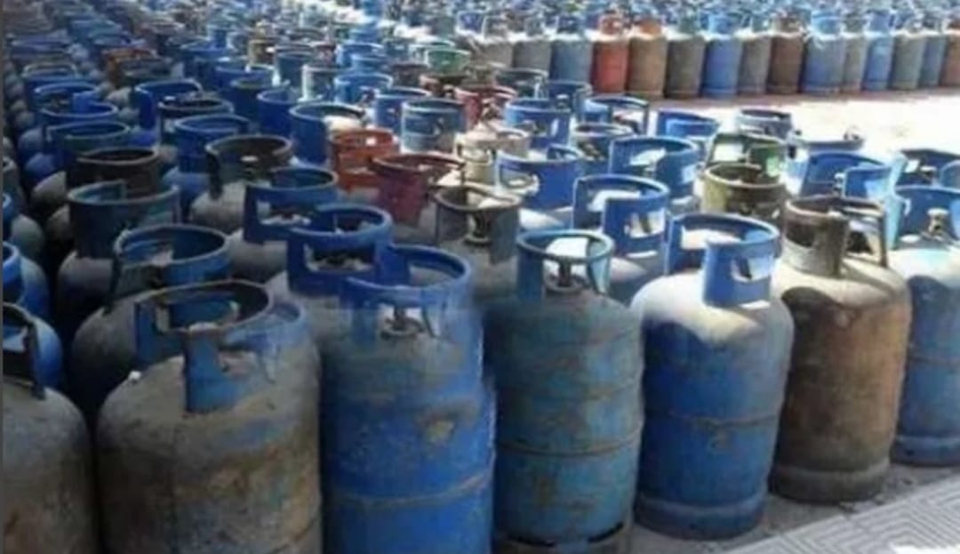 تموين قنا: ضخ 28 ألف أسطوانة منزلية و2000 تجارية بمراكز المحافظة

