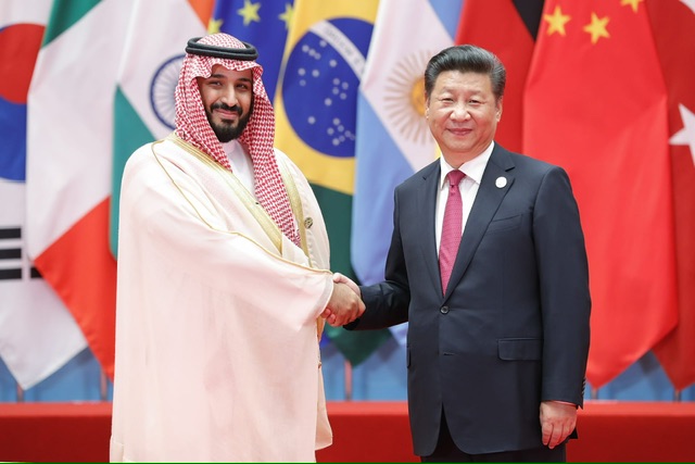 شي يبحث مع بن سلمان تطورات الشرق الأوسط ويؤكدان تعزيز العلاقات الصينية السعودية