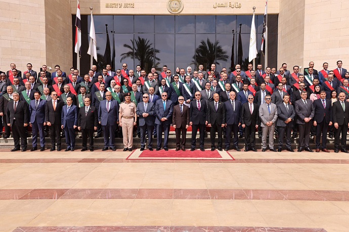 وزير العدل يكرم أوائل القضاة في دورة الملكية الفكرية بالتعاون مع «الويبو»