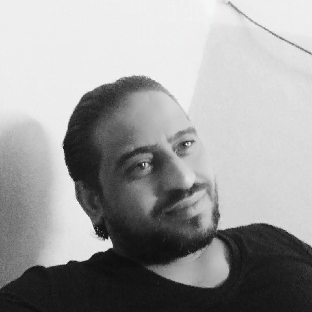 استغاثة لوزير التعليم العالي.. مريض أجرى عملية منذ عامين بقصر العيني والجرح ما زال ينزف بلا علاج أو مساعدة