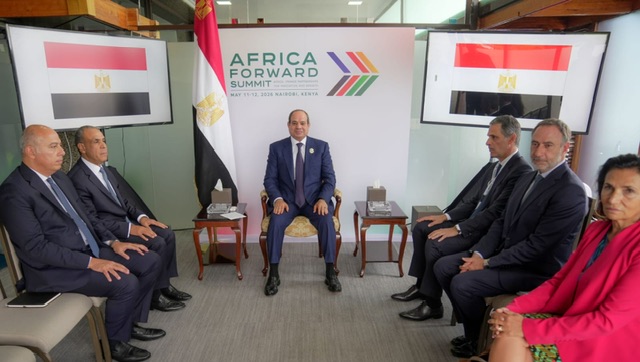 الرئيس السيسي يبحث تعزيز التعاون مع رئيس مدغشقر على هامش قمة أفريقيا فرنسا