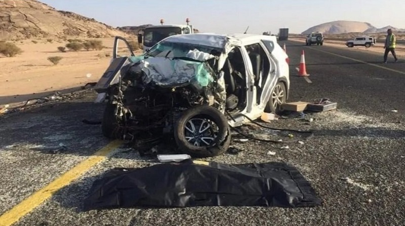 مصرع 10 أشخاص وإصابة 9 فى حادث تصادم بطريق توشكى شرق أسوان

