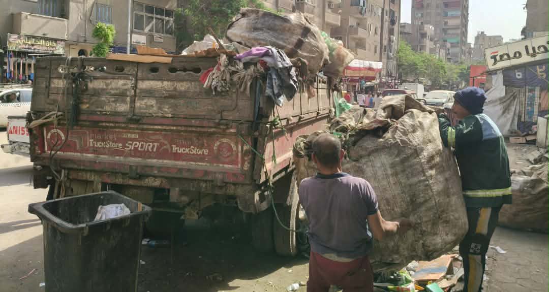 خلال جولة مفاجئة.. محافظ الجيزة يطيح بنائب رئيس حي العمرانية 