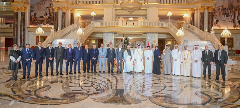 النيابة العامة ووحدة مكافحة غسل الأموال تُنظِّمان برنامجًا تدريبيًا بمُشاركة النيابة القطرية 