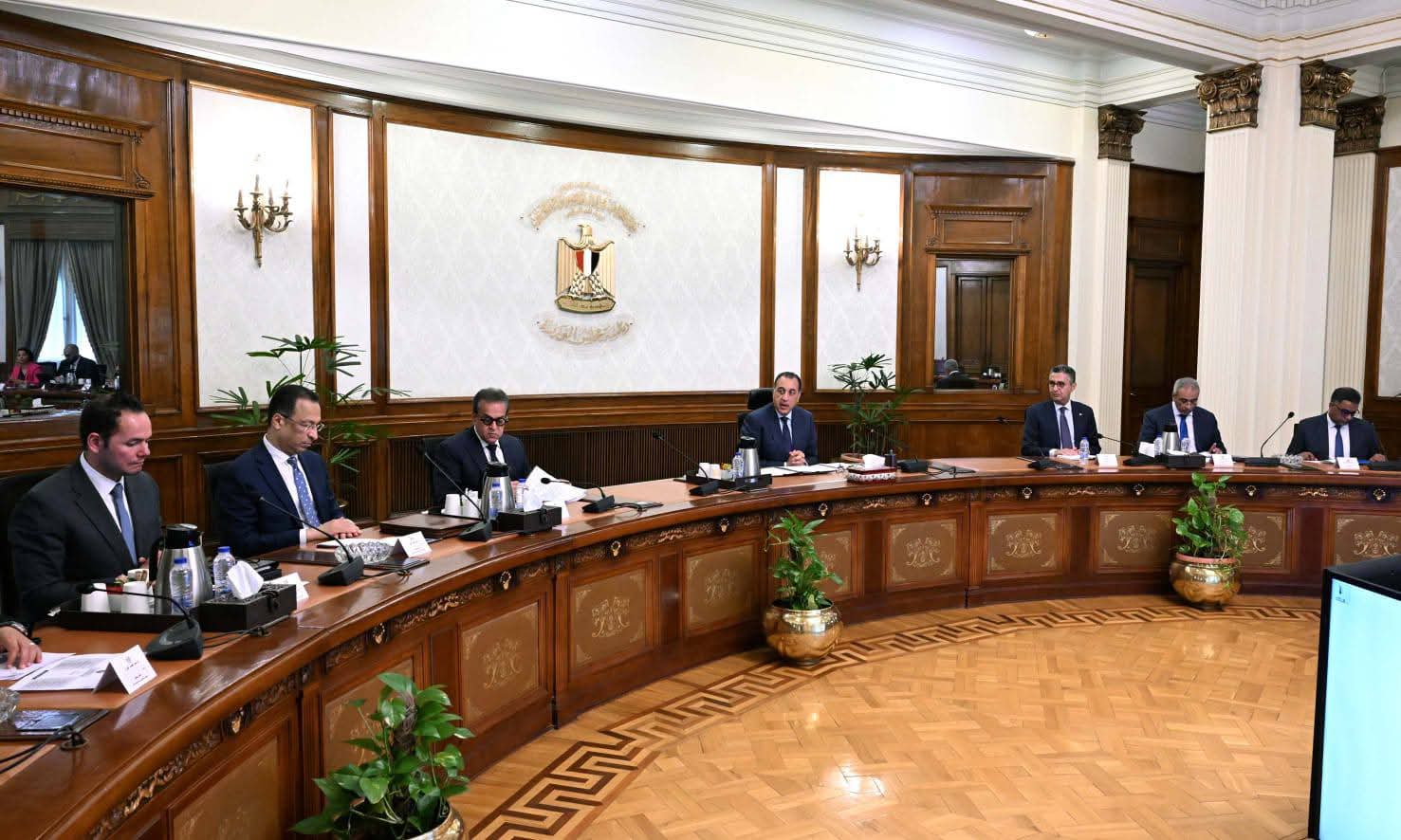 رئيس الوزراء يتابع موقف منظومة كارت الخدمات الحكومية الموحد

