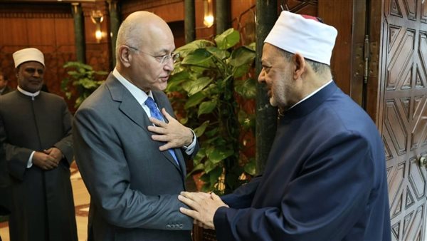 شيخ الأزهر: وثيقة الأخوة الإنسانية أولت قضية اللاجئين اهتمامًا كبيرًا.. وهناك حاجة لاستعادة القيم الإنسانية

