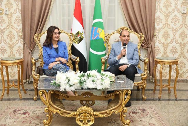وزيرة الثقافة ومحافظ المنيا يبحثان تطوير البنية التحتية للمواقع الثقافية بالمحافظة