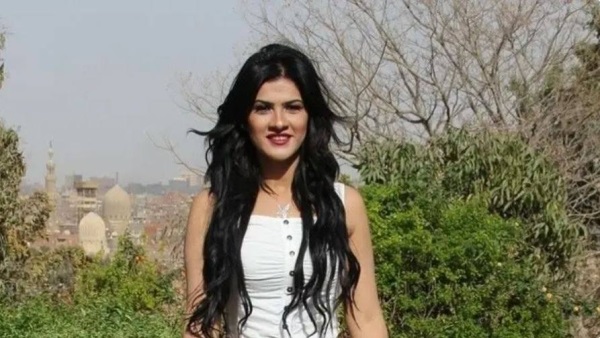 حبس الفنانة ياسمينا المصرى شهرا بتهمة سب وقذف أشرف زكى

