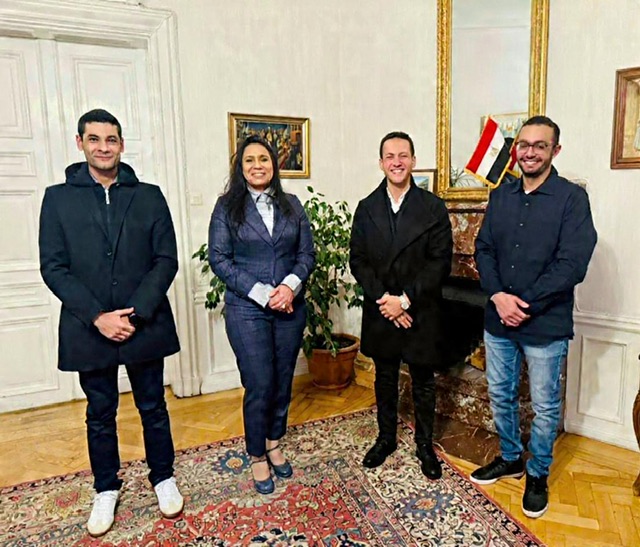 سفيرة مصر في السويد  تستقبل وفدًا من رواد الأعمال المصريين الفائزين بمسابقة الذكاء الاصطناعي