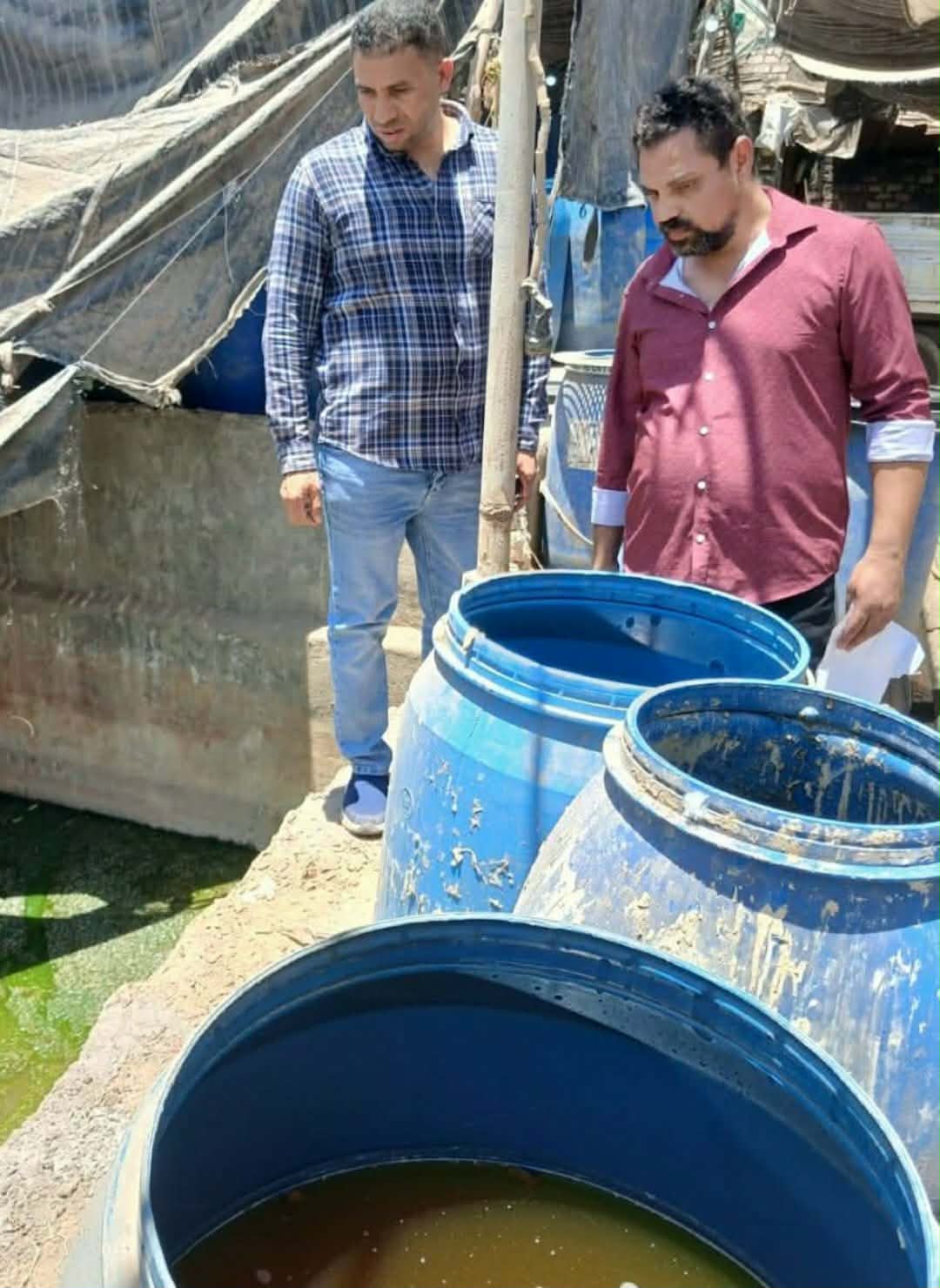 كارثة غذائية أُحبطت في الجيزة.. ضبط 60 طنا من الأغذية غير الصالحة للاستهلاك الآدمي