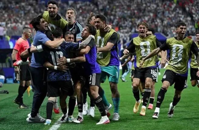 الأرجنتين تقلب الطاولة على إنجلترا وتتأهل إلى نهائي كأس العالم 2026