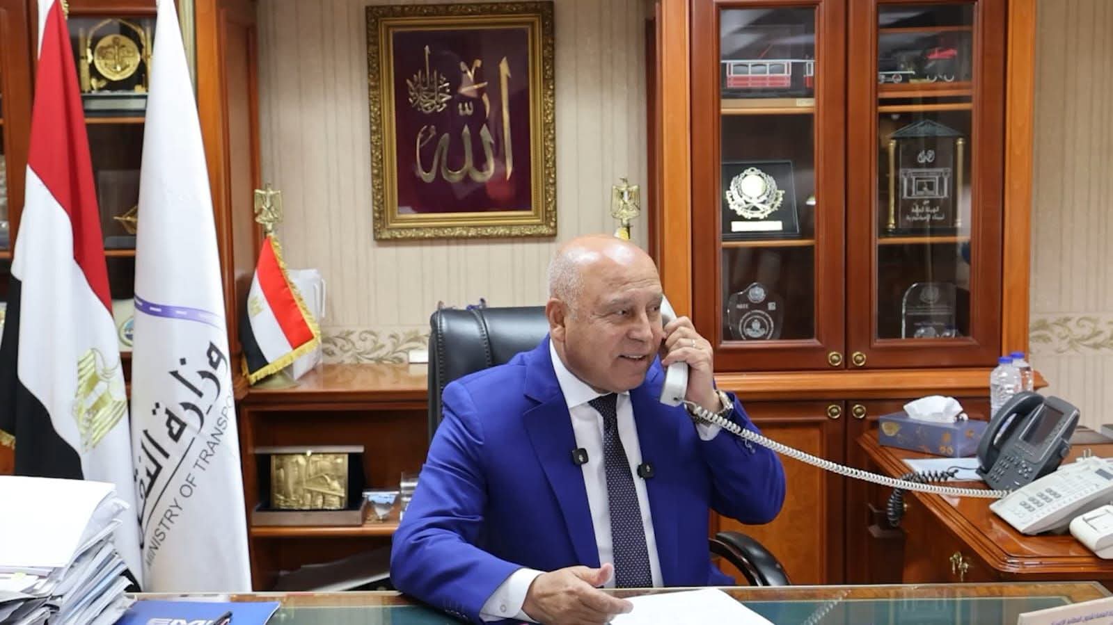 وزير التقل يشكر 