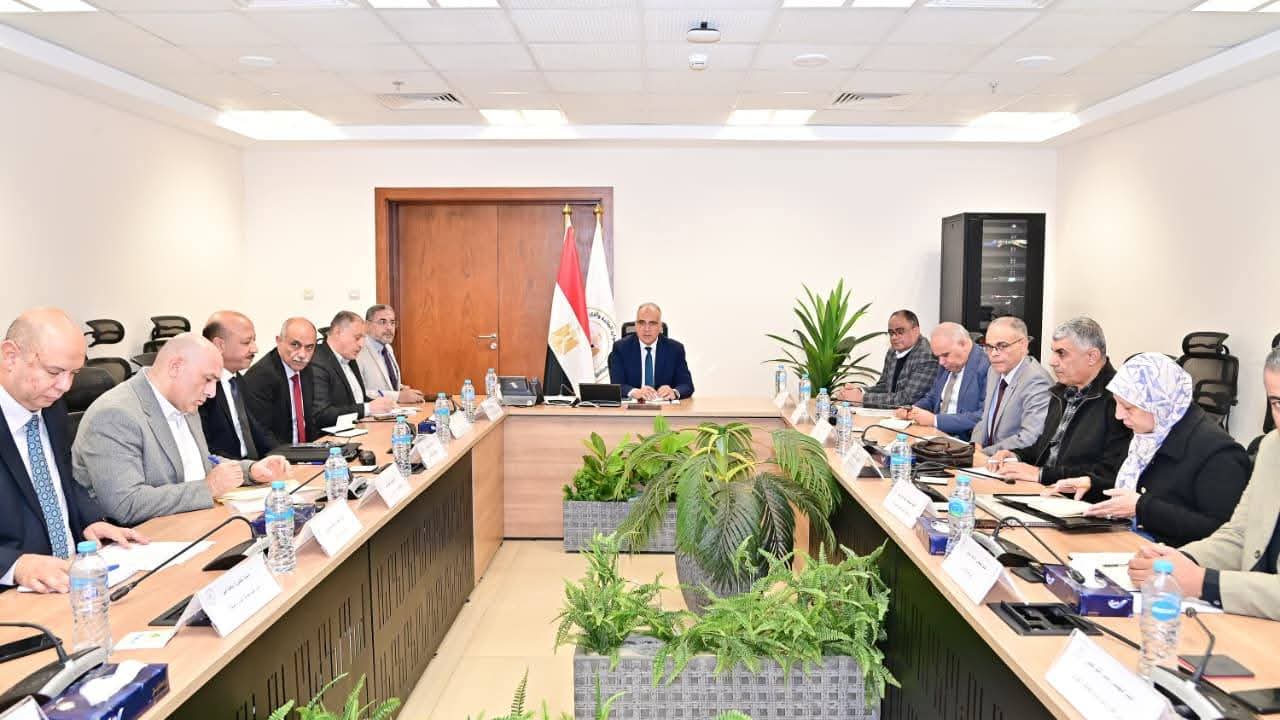 وزير الري المصرى: نتابع تطورات تشغيل السد الإثيوبي غير الشرعي والمخالف للقانون الدولي