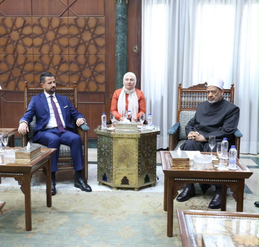 شيخ الأزهر يستقبل رئيس الجبل الأسود ويؤكد: الإسلام دين رحمة وليس صحيحًا أنه دين عنف