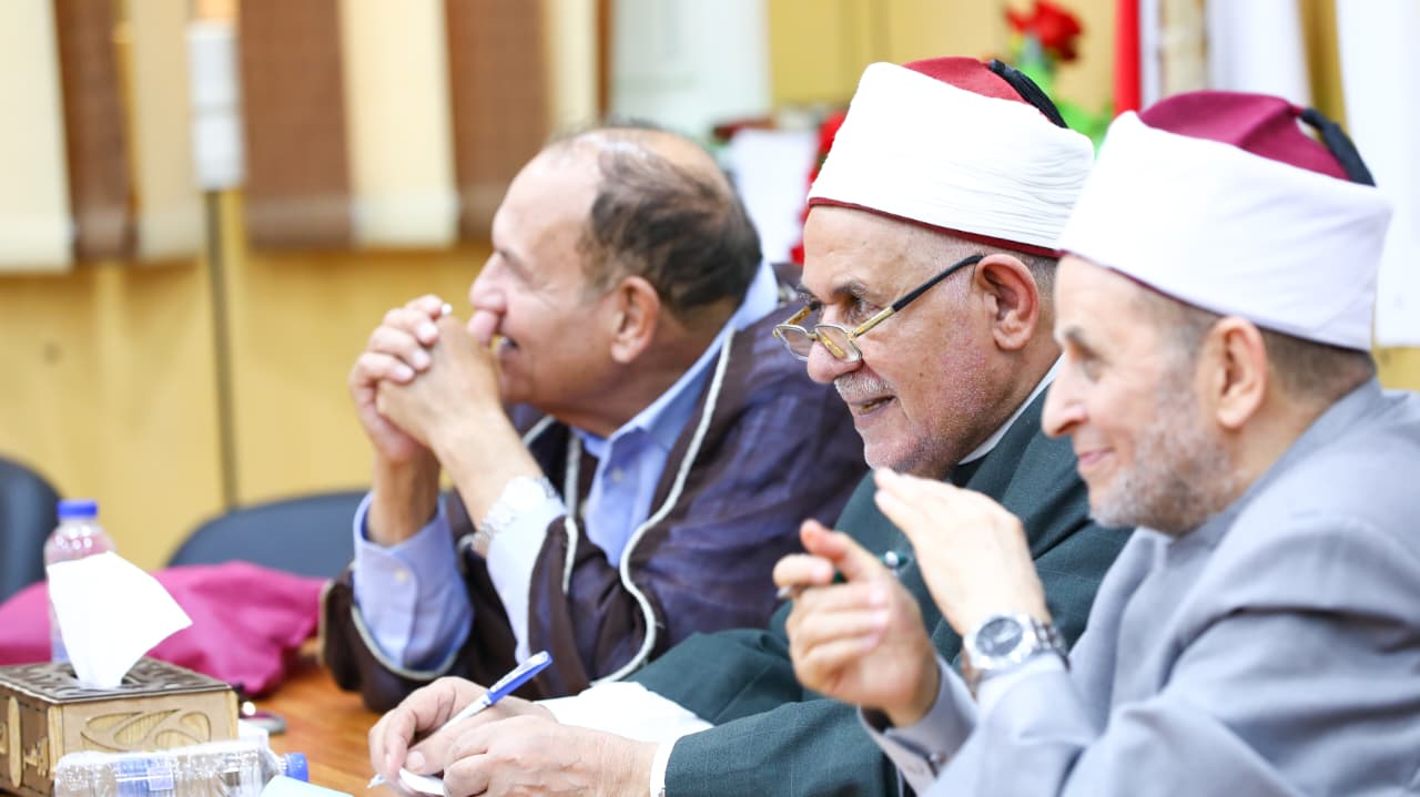 غدا.. مركز الوافدين بالأزهر ينظم احتفالية لتكريم أوائل الموسم الخامس لـ«مئذنة الشعر العربي» 