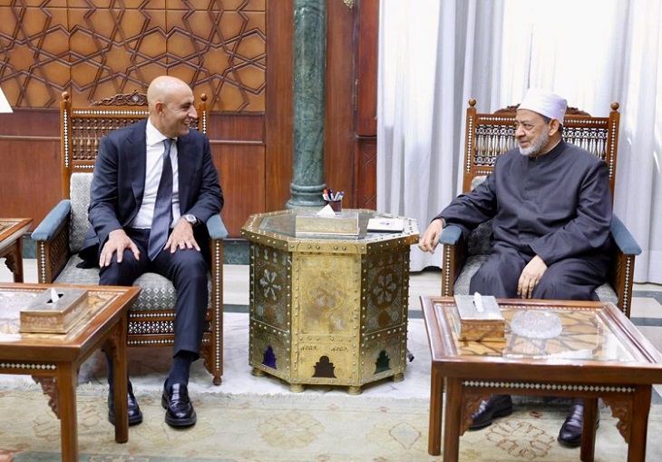 شيخ الأزهر يستقبل وزير التعليم ويؤكد: الاعتزاز باللغة العربية ركيزةٌ للحفاظ على الهوية
