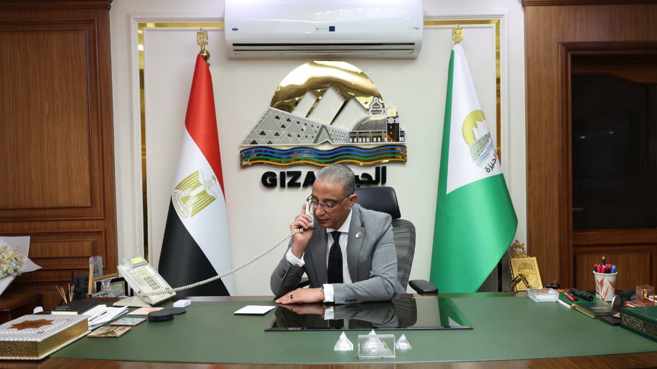 محافظ الجيزة يهنئ أوائل الثانوية العامة والأزهرية من أبناء الجيزة ويشيد بتفوقهم وتميزهم العلمي