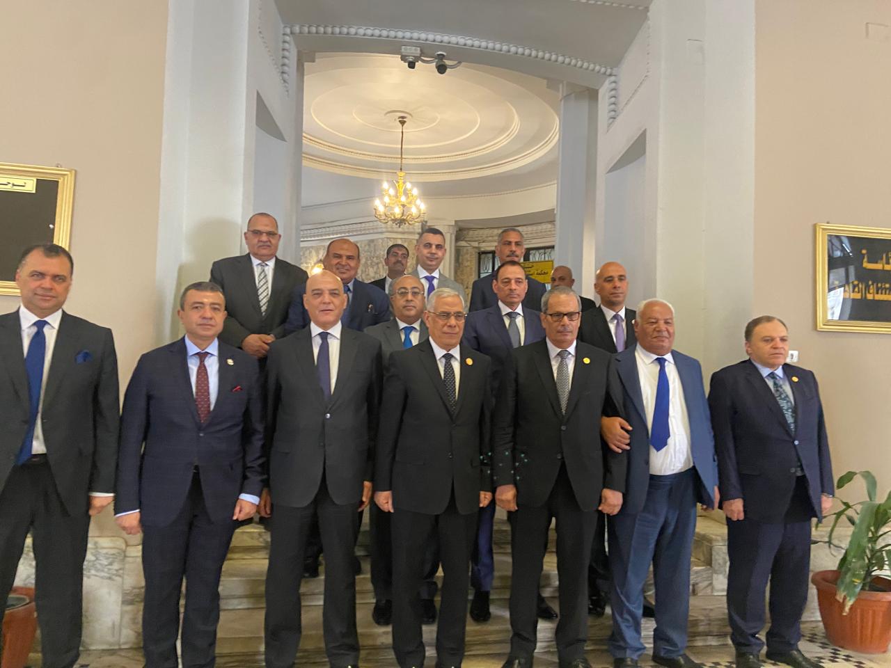 رئيس محكمة استئناف القاهرة يستقبل النائب العام لتهنئته بمناسبة توليه رئاسة المحكمة