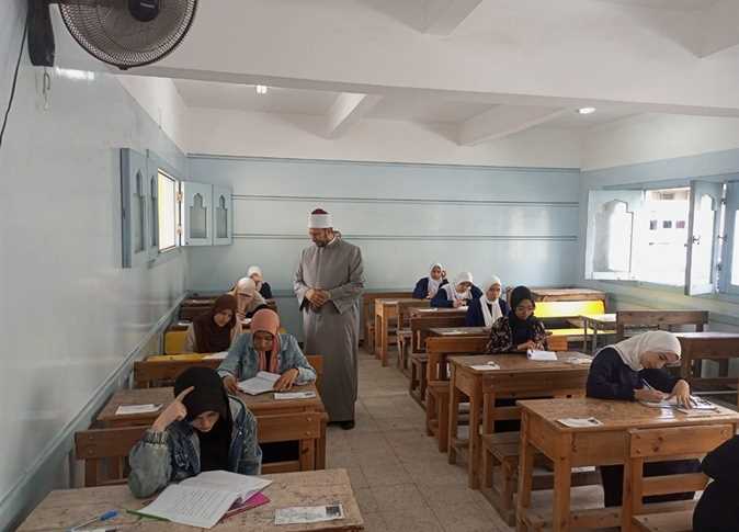 الغرفة المركزية لامتحانات الثانوية الأزهرية: انتظام امتحان التفسير بالقسم الأدبي بدون شكاوى