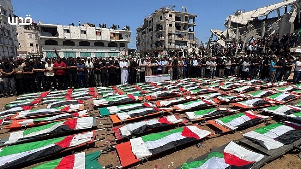 جنازة جماعية في غزة لـ 112 شهيد لعائلة الحساينة وأبو شريعة.. والاحتلال أباد 9529 أسرة