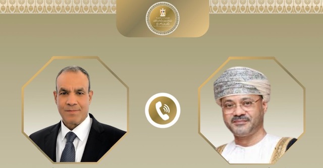 وزير الخارجية يبحث هاتفياً مع نظيره العُماني العلاقات الثنائية والتطورات الإقليمية