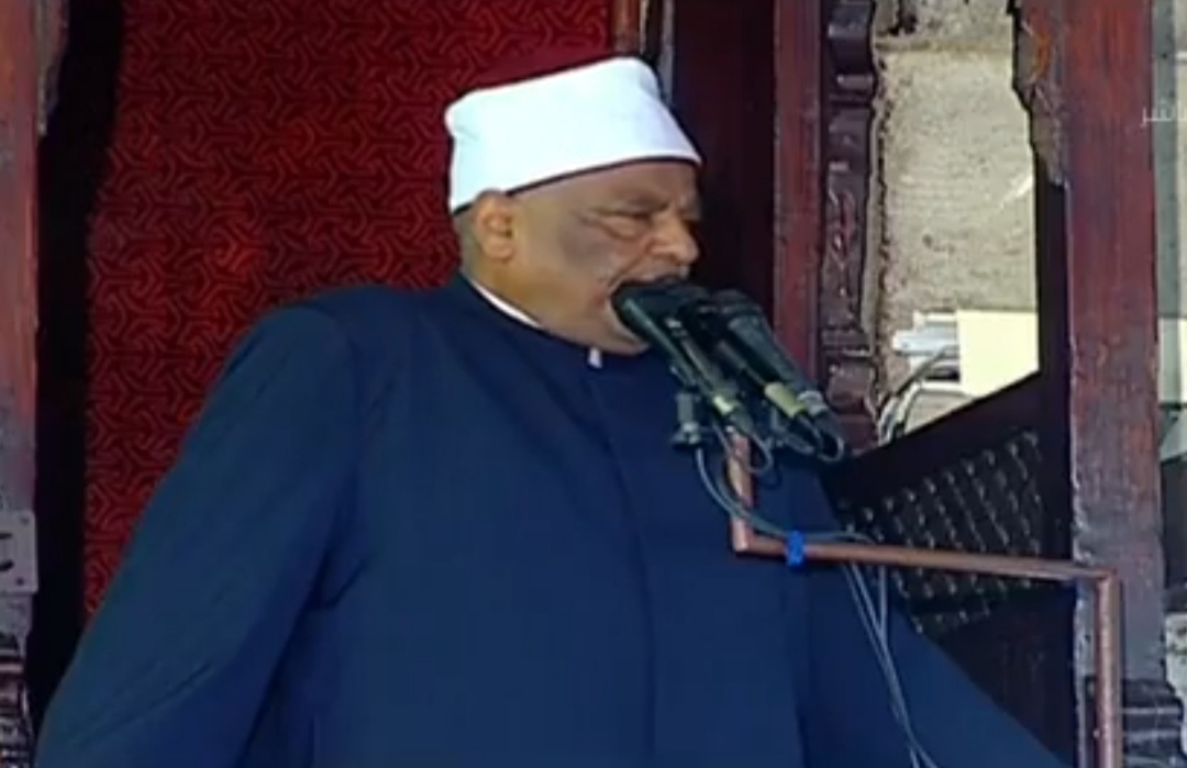 خطيب الأزهر: نهضة الأمم تُقاس بثرواتها العلمية لا المادية وإهانة المعلم تنذر بسقوط المجتمعات