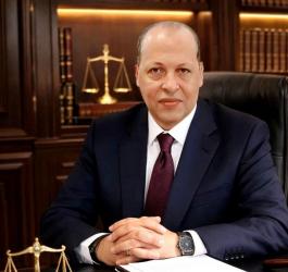 المستشار أيمن عصام لـ 