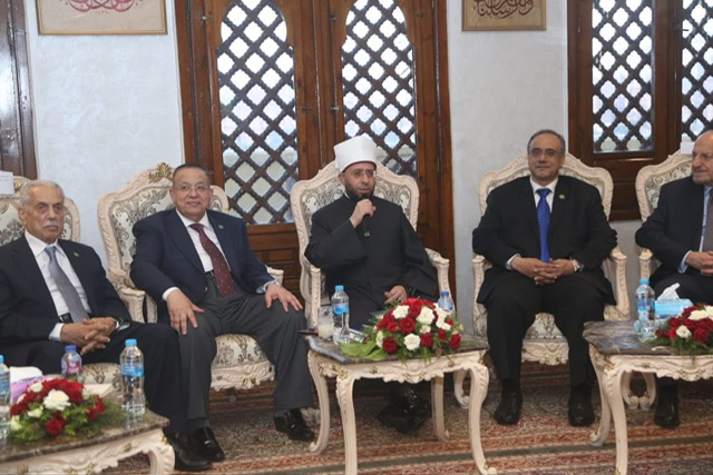 وزير الأوقاف: الملتقى الفكري الأول لنقابة الأشراف حدث منير يجمع أهل العلم والفكر