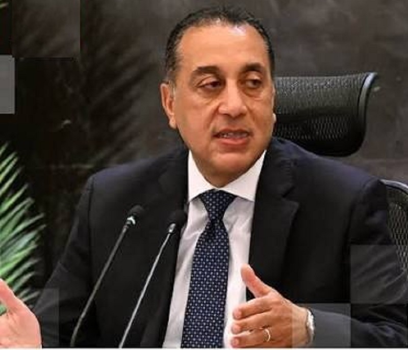 الحكومة تقرر وقف العمل بنظام العمل عن بعد في أيام الأحد