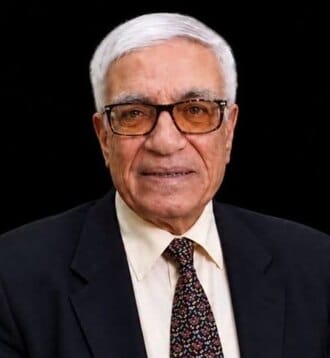 هيئة الكتاب تنعى الدكتور أحمد زكريا الشلق عضو مجلس إدارتها ورئيس تحرير سلسلة «تاريخ المصريين»

