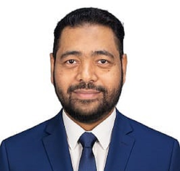 أشرف علي