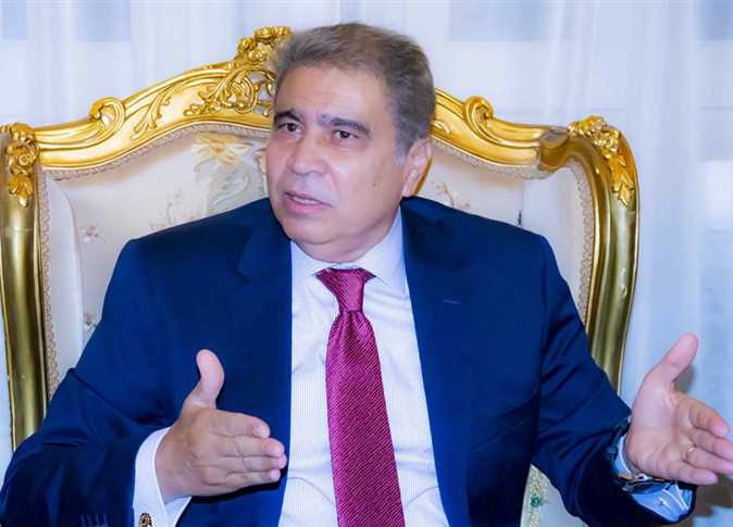 محافظ المنيا يصدر حركة تغييرات داخل الديوان العام
