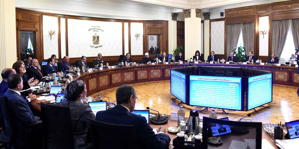 مدبولي: نجاح جهود وزيري الكهرباء والهجرة للإعلان عن فتح إجازات المصريين العاملين بالخارج 