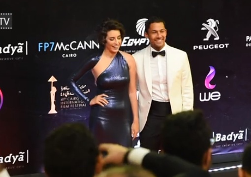 صور.. سارة عبدالرحمن تتألق بالأسود في مهرجان القاهرة السينمائي


