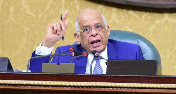 عبد العال: الرأى العام يضغط على المجلس والمتسبب الحكومة وسأقوم بإستجوابها لتغيبها