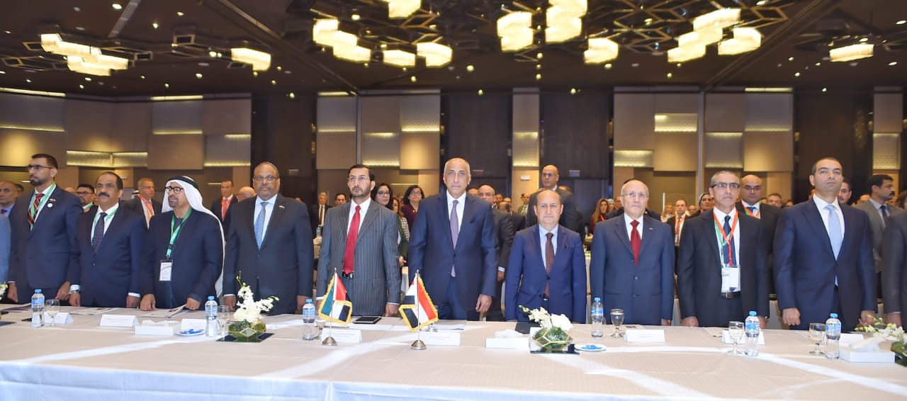 15 مليار دولار حجم الاستثمارات الإماراتية في مصر