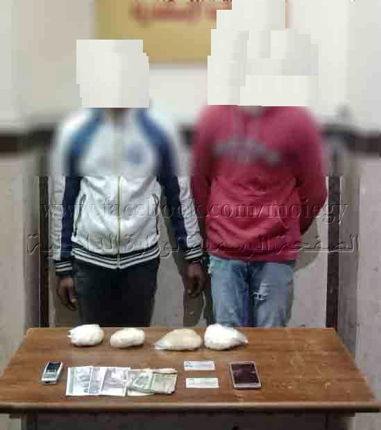 ضبط عنصرين بالإسكندرية بحوزتهما كيلو لمخدر الكوكايين قبل ترويجه على عملائهما