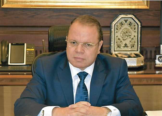 النائب العام يحيل 10 متهمين للمحاكمة الجنائية لتخريبهم عمدًا خطًا للبترول بالبحيرة