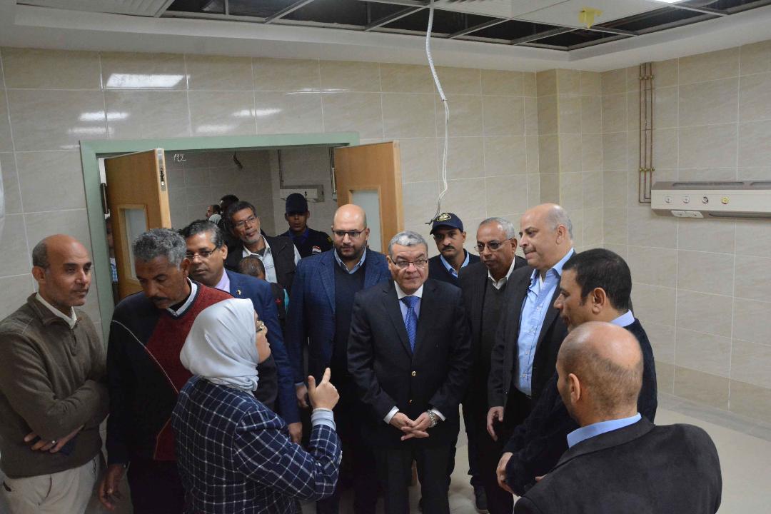 محافظ المنيا يتابع اعمال تطوير وإنشاء مستشفى ملوى العام تمهيدا لافتتاحها  