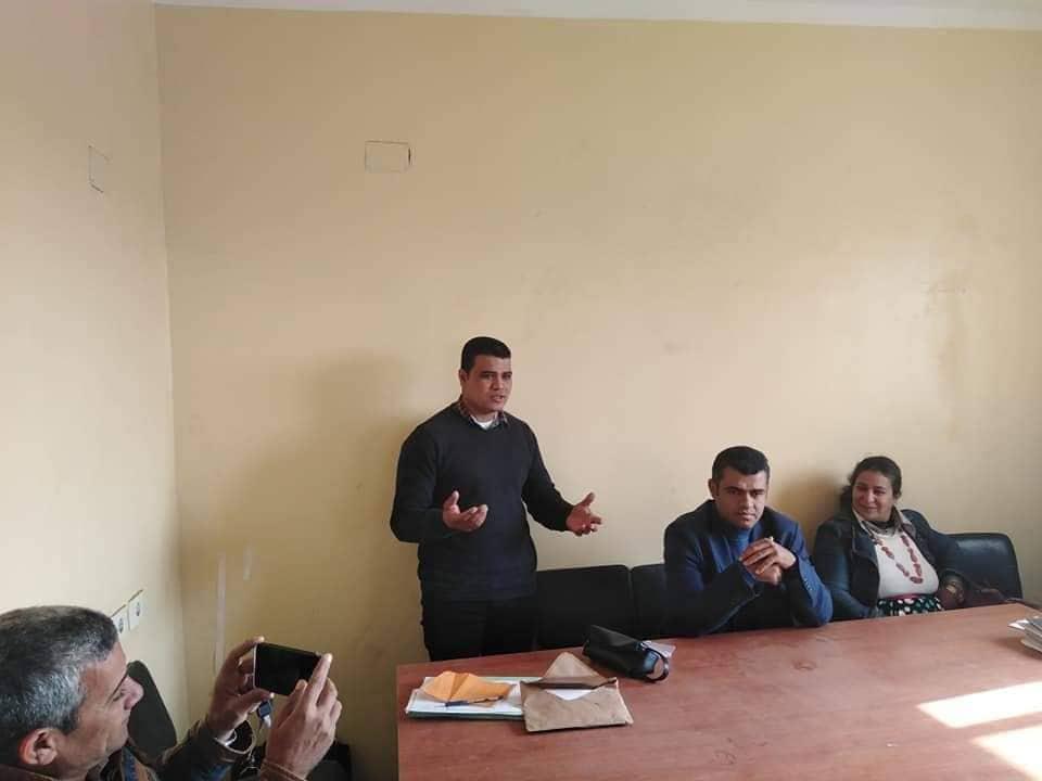 مركز إعلام المنيا ينظم ندوة حول المخاطر الصحية للزواج المبكر بقرية شلقام 