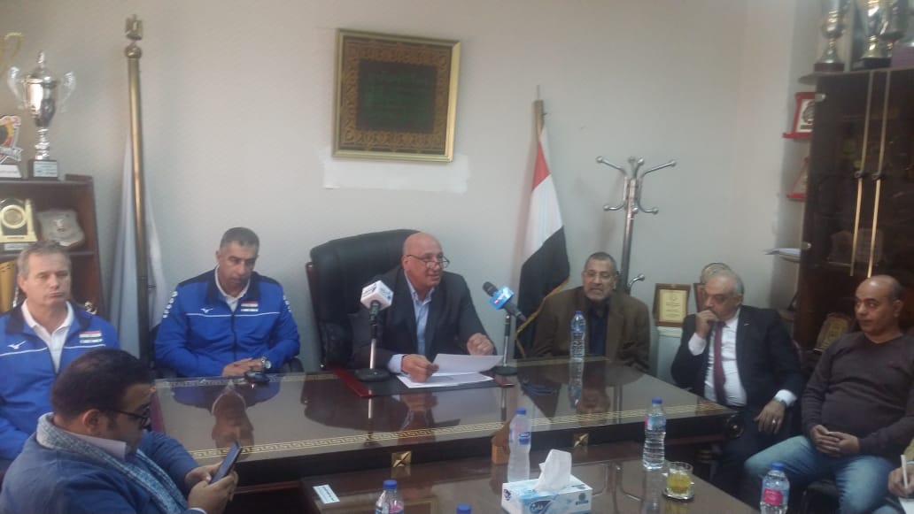 رئيس الطائرة: منتخب مصر قادر على التأهل لطوكيو.. ولا أسعى للبقاء على الكرسى