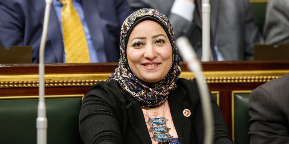 برلمانية تشيد بإضافة 1.5 مليون مواطن للتأمين الصحي