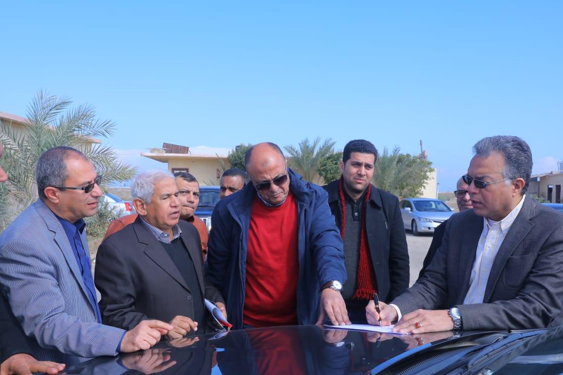 وزير النقل: رفع كفاءة الطريق الدولي الساحلي وتحويله إلي حُر لتسهيل حركة المرور 